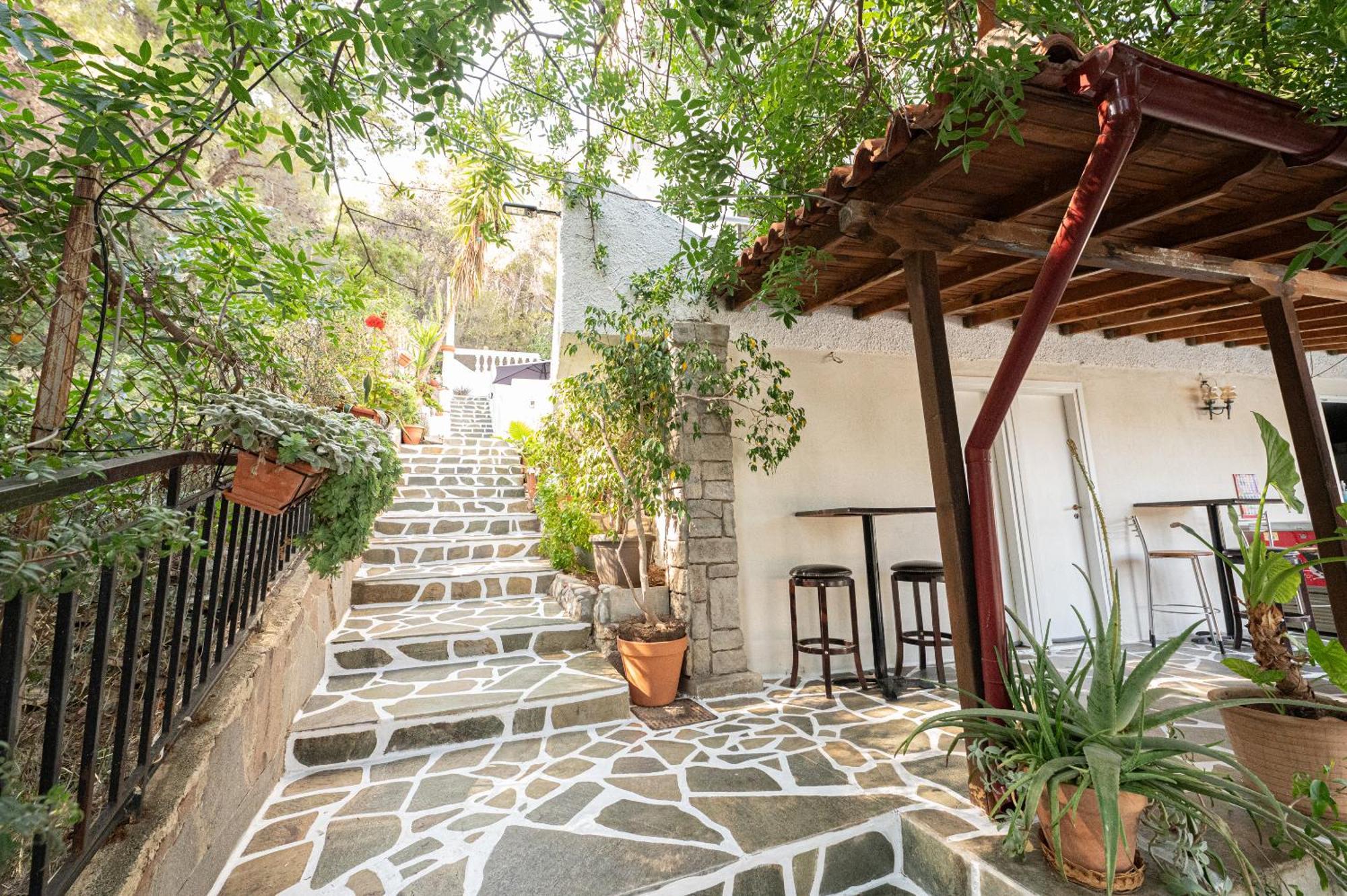 Lions 2 Studios & Apartments, Poros Island. Poros Town المظهر الخارجي الصورة