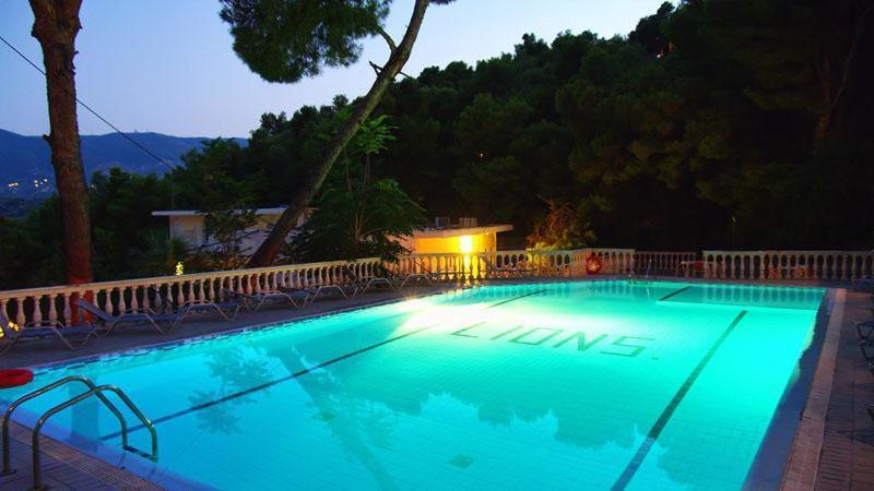 Lions 2 Studios & Apartments, Poros Island. Poros Town المظهر الخارجي الصورة