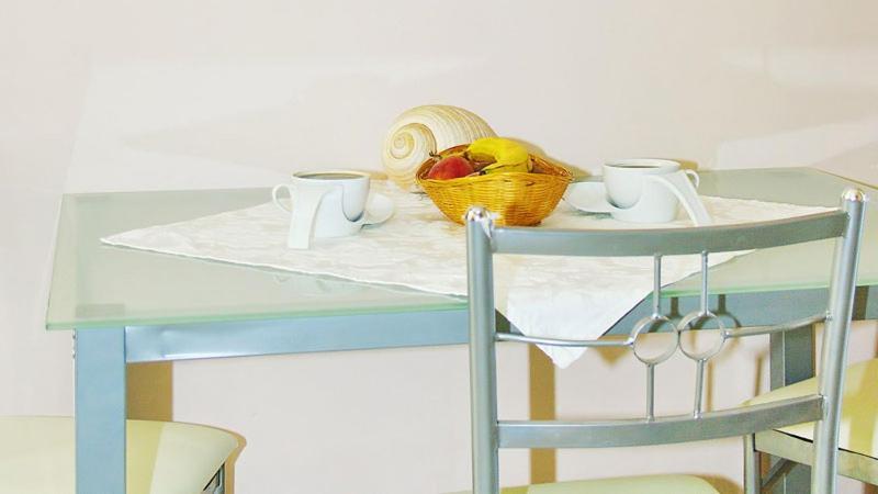 Lions 2 Studios & Apartments, Poros Island. Poros Town المظهر الخارجي الصورة